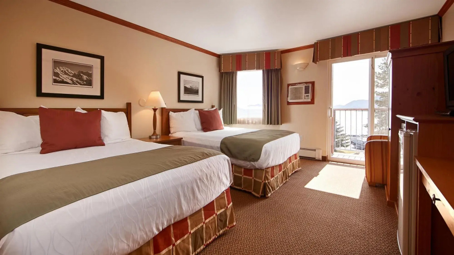 Hotel Edgewater