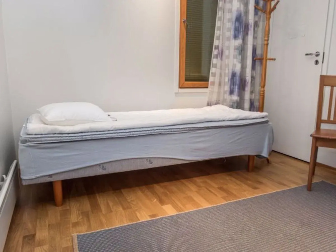 Karhunvartijan linna b14