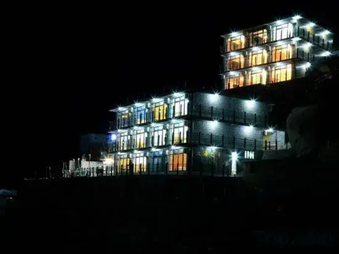 Dahai Zhizi Inn