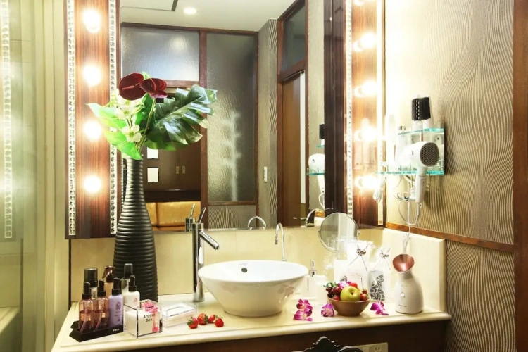 Superior room