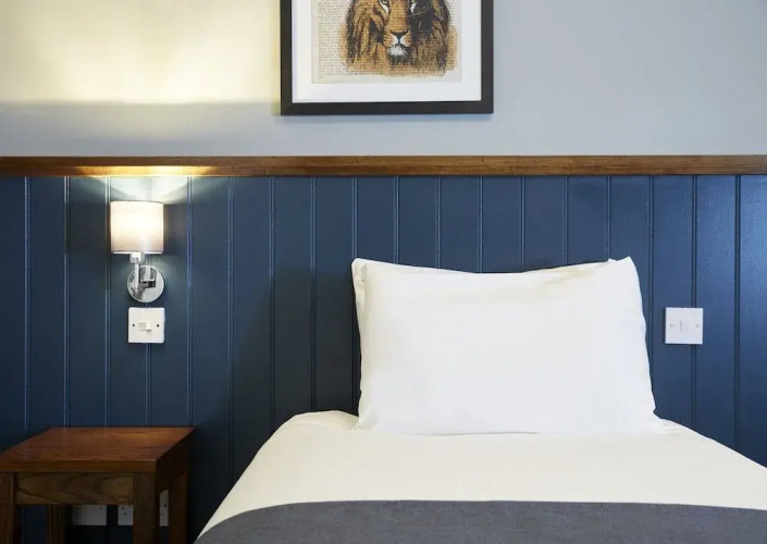 Cocked Hat Hotel by Greene Kings Inns