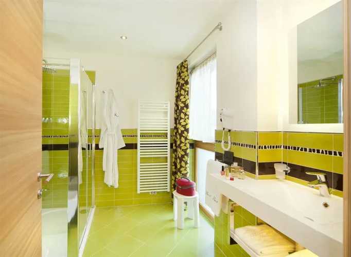Viridis Hotel
