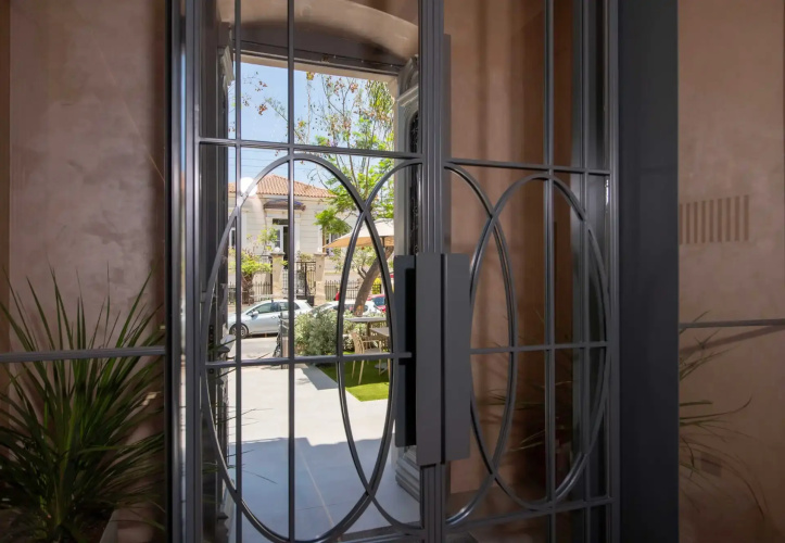 Nearchou Boutique Hotel
