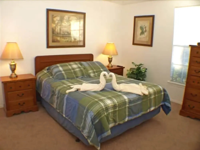 3163 Tamarind Circle,