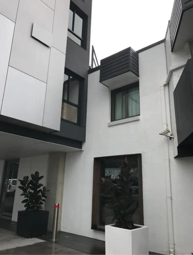 Standard Family room with courtyard view