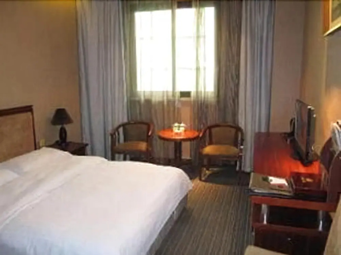 Jitai Hotel - Renmin Square