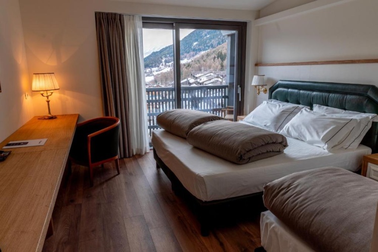 Deluxe Triple room