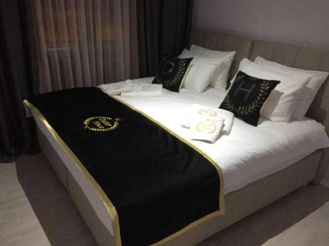 Double Suite