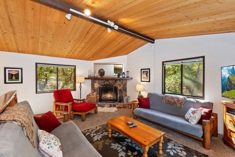 028 - Sunset Mountain Retreat
