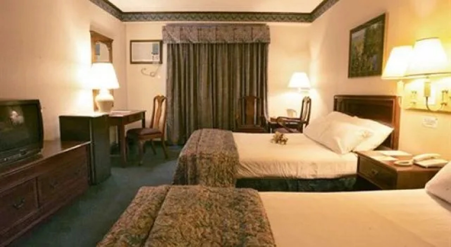 Days Hotel Tagaytay