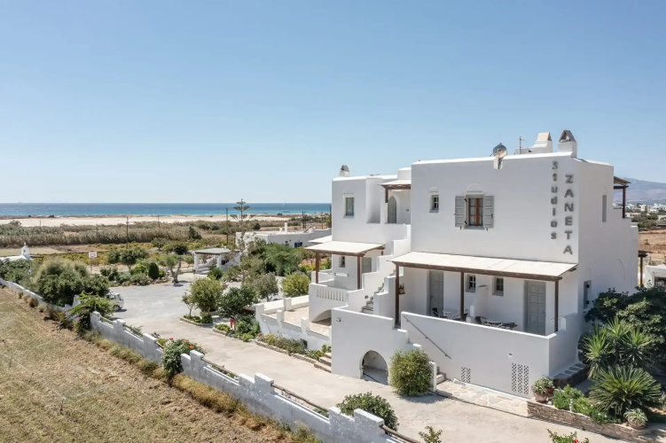 Zanneta Apartments & Suites