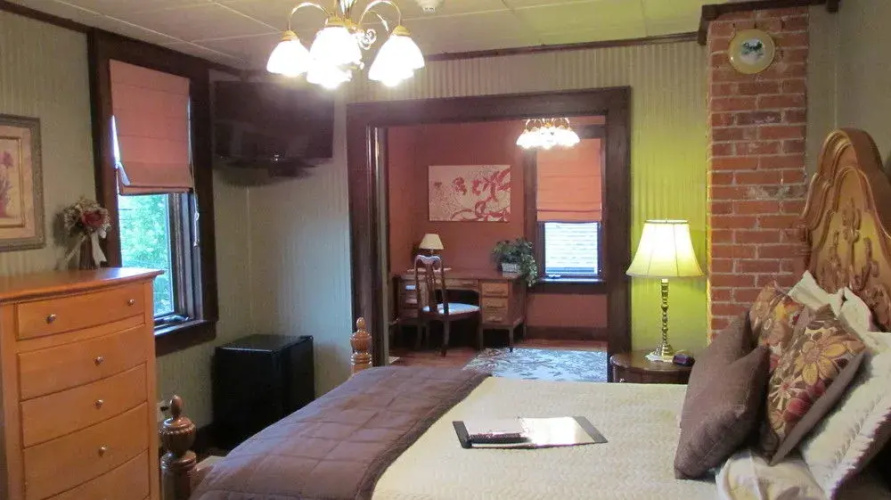 The BriMarie Inn