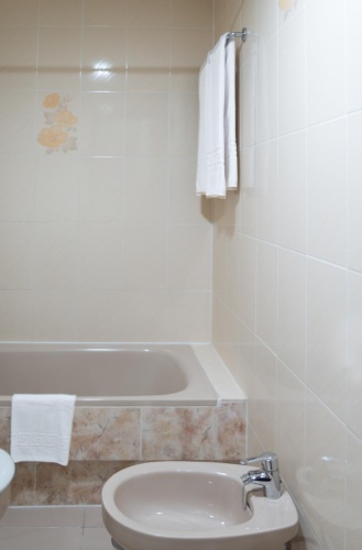 1 Bedroom Apartment with balcony