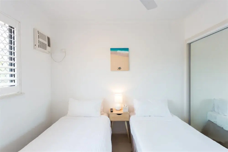 2br Amazing Beach House