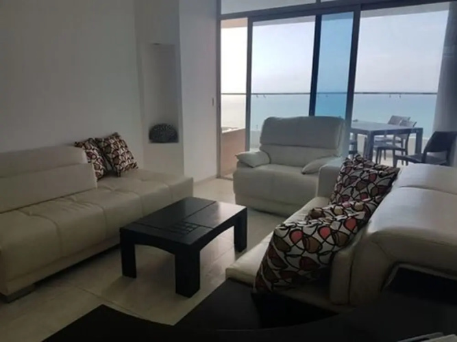 Grand Diamond Beach