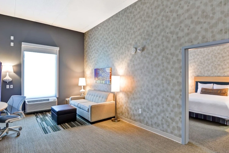1 Bedroom Suite