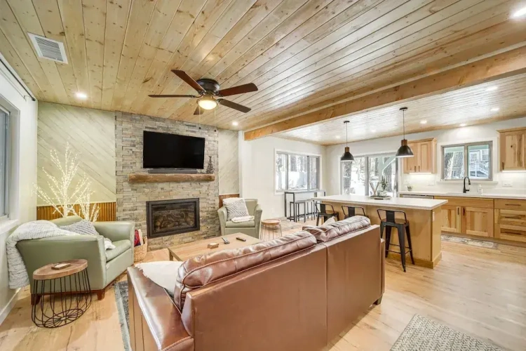 3 Bedrooms Cottage