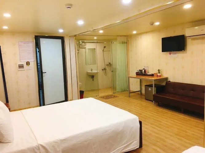 Babylon Ha Long Hotel