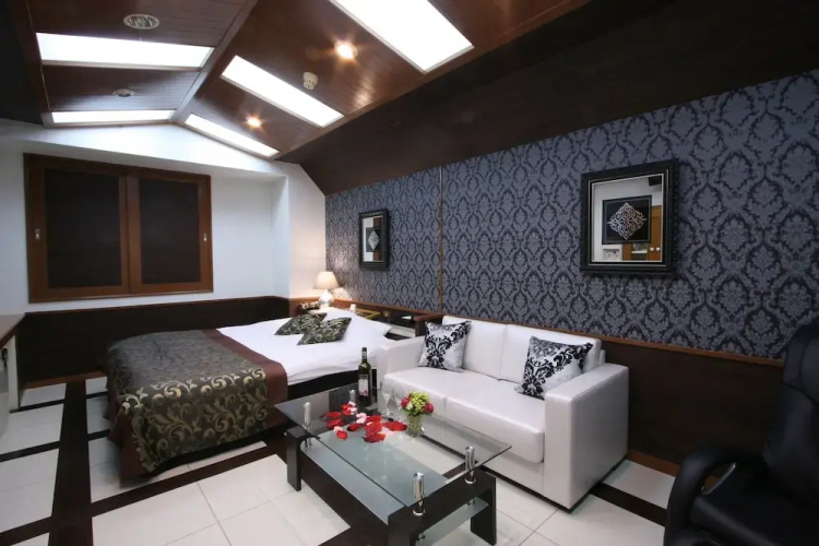 Restay Kokura - Adults Only