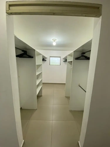 1 Bedroom Standard Quadruple Family room