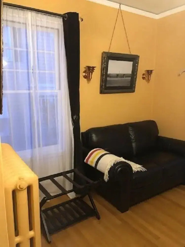 The Pendleton House Bed and Breakfast