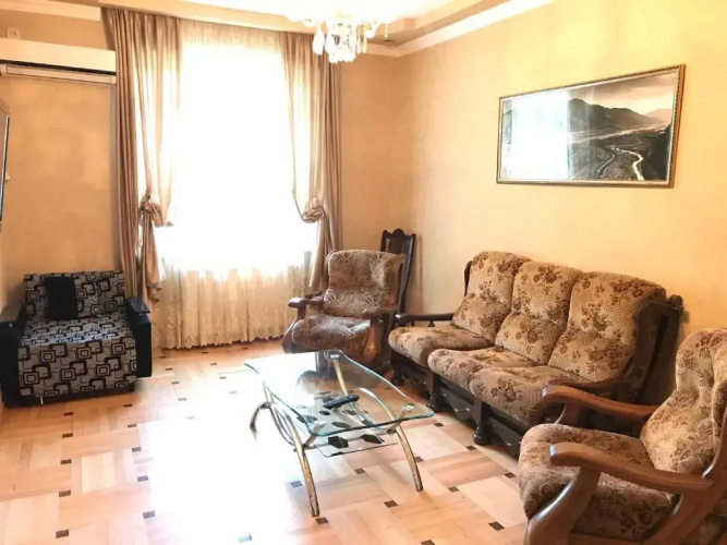 IO Apartment