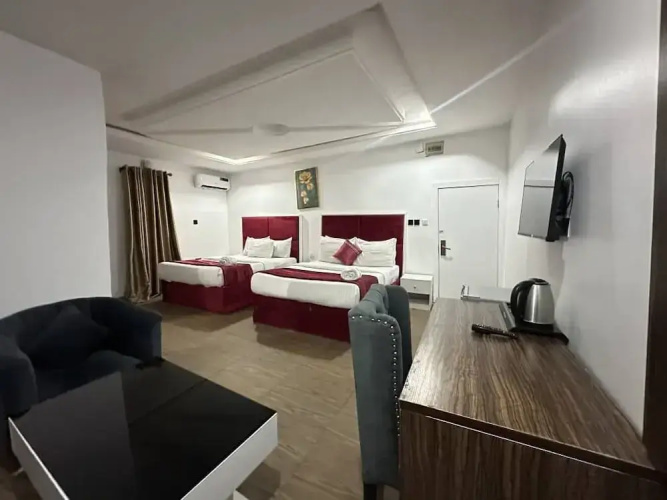 mountaintop suite and apartment