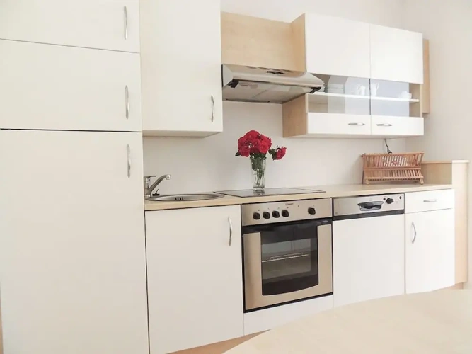 1 Bedroom Comfort room with mountain view