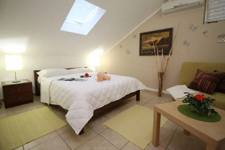 Marko Apartments