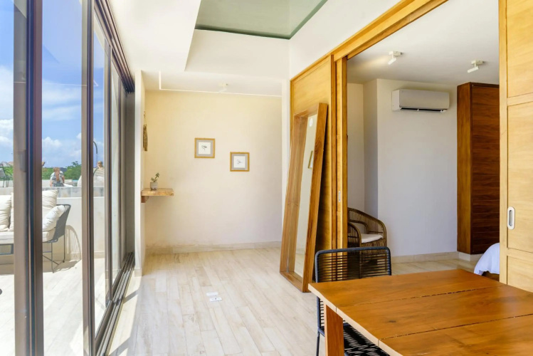 403 Stunning rooftop apartment for couples w/private pool