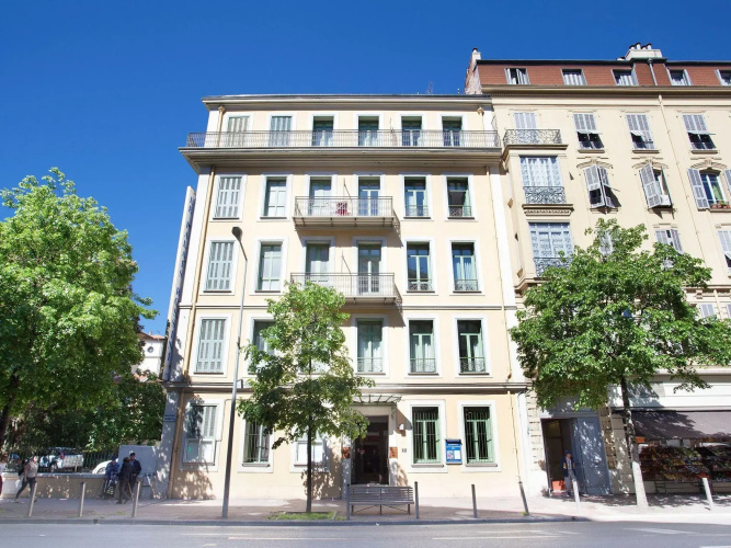 City-center Apartment