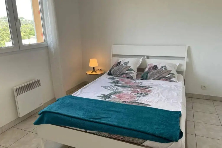 Private apartment for 4 people