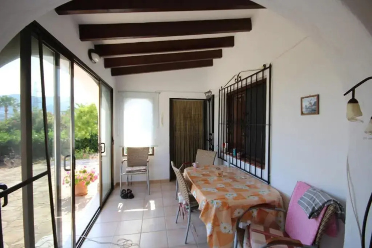 Villa Emp 0914