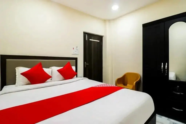 Hotel Annie by OYO Rooms