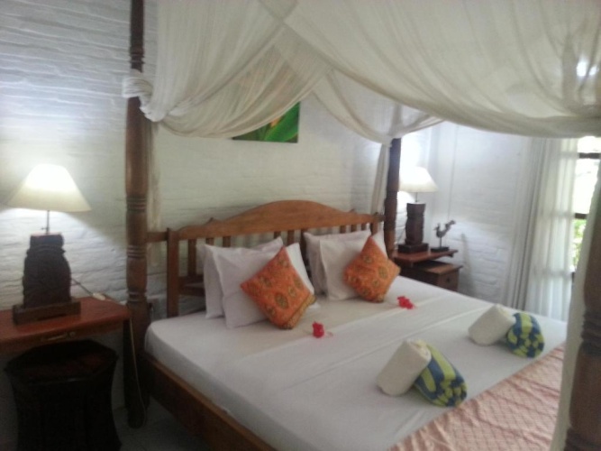 1 Bedroom Bungalow with sea view