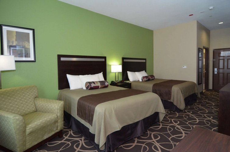 Best Western Plus Kenedy Inn