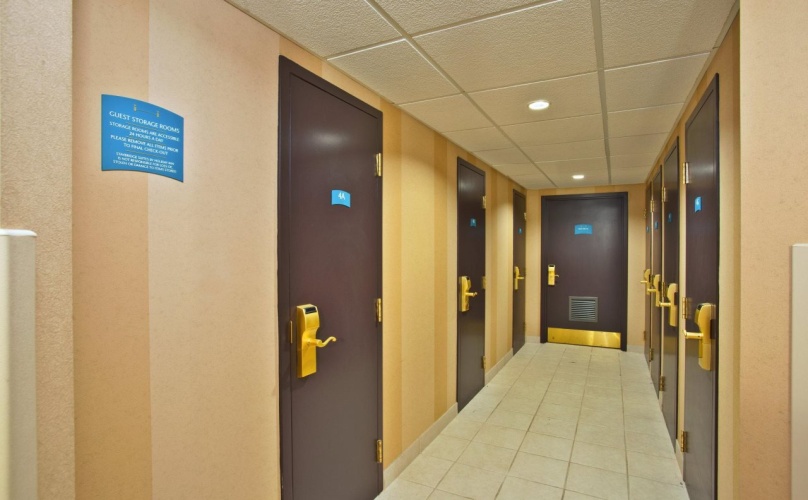 Executive Residency By Bw Toronto-Mississauga photo 17