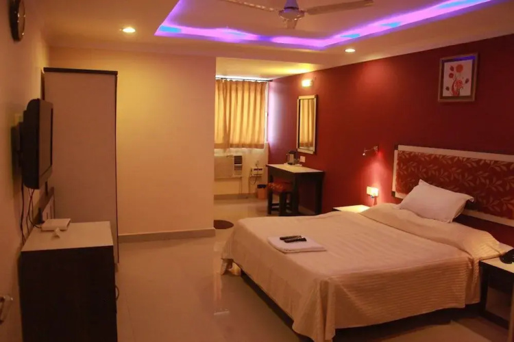 ParkLane Hotel