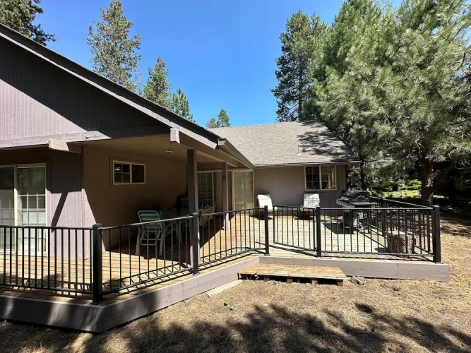 3 Bedrooms Cottage