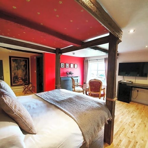 Superior room