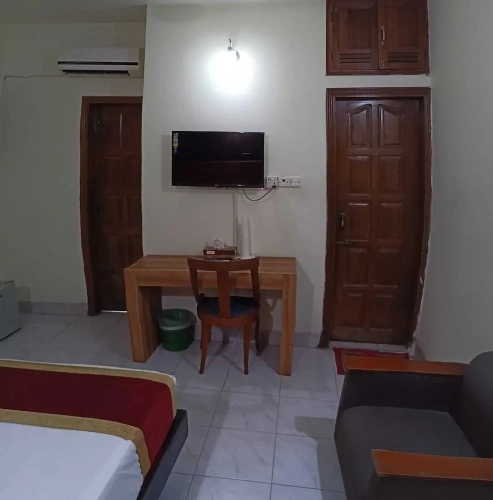 Standard Twin room with balcony