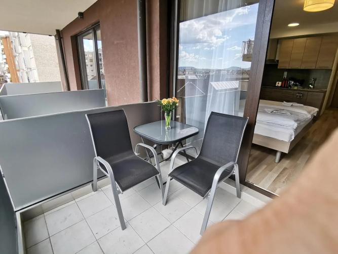 Corvin Holiday Apartment Hotel