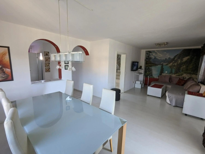 Holiday Home SL