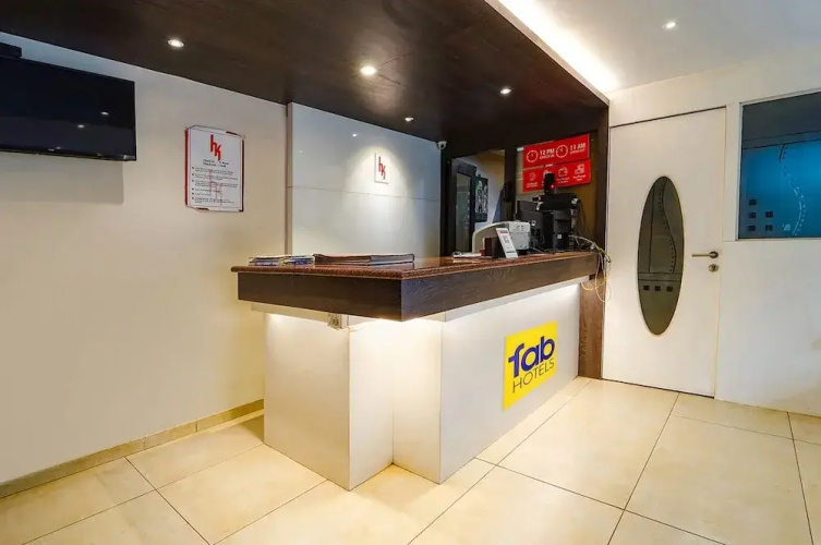 Fabhotel Karpagam