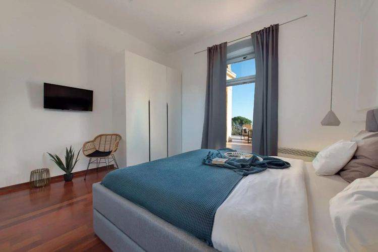 Luxury Seaview Apartment
