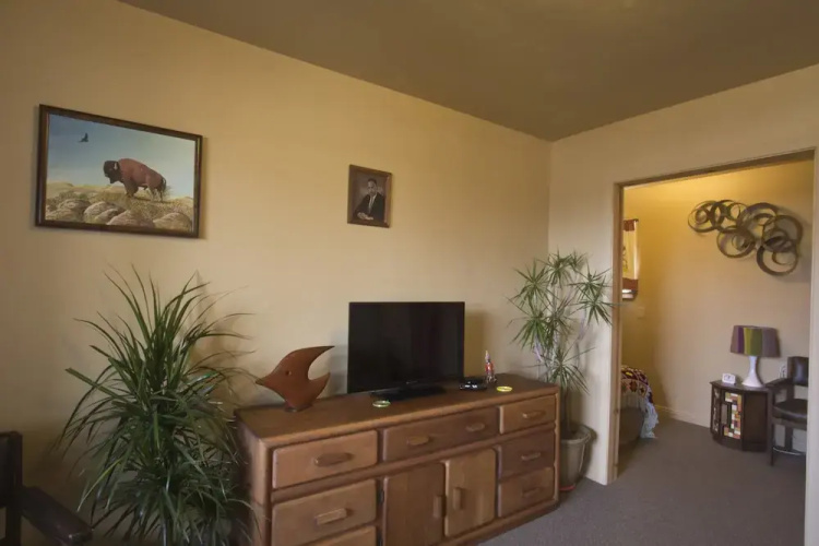 C-VU Motel