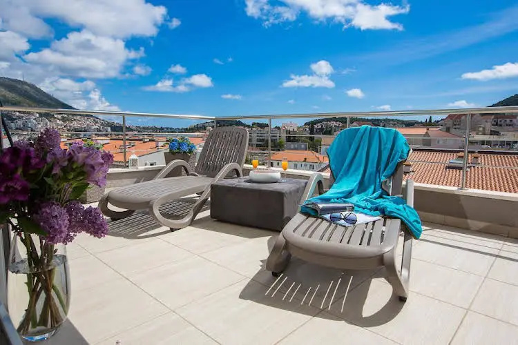 Apartment Lotos