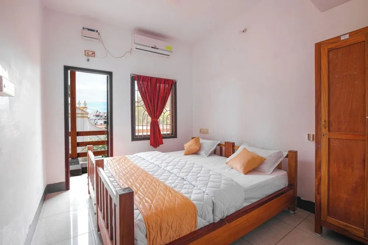 Deluxe Double Basement Suite