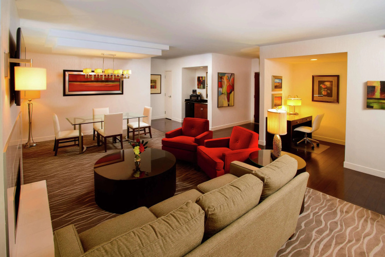 DoubleTree by Hilton Rochester Mayo Clinic Area