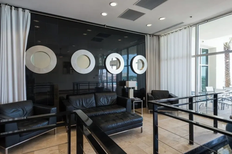 Standard room with balcony and with ocean view
